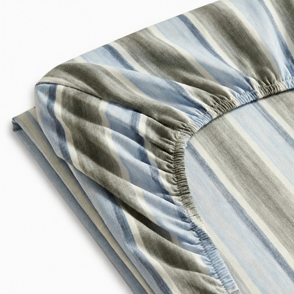 drap-housse en percale de coton perle gris, tissu lisse et frais, maintien optimal, confection européenne
