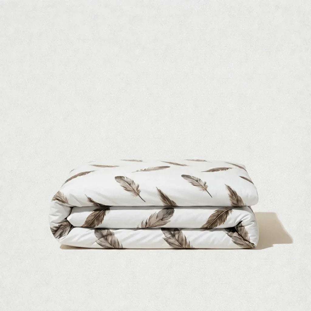 Housse de couette en polycoton douce, résistante et facile à entretenir pour un lit confortable et élégant