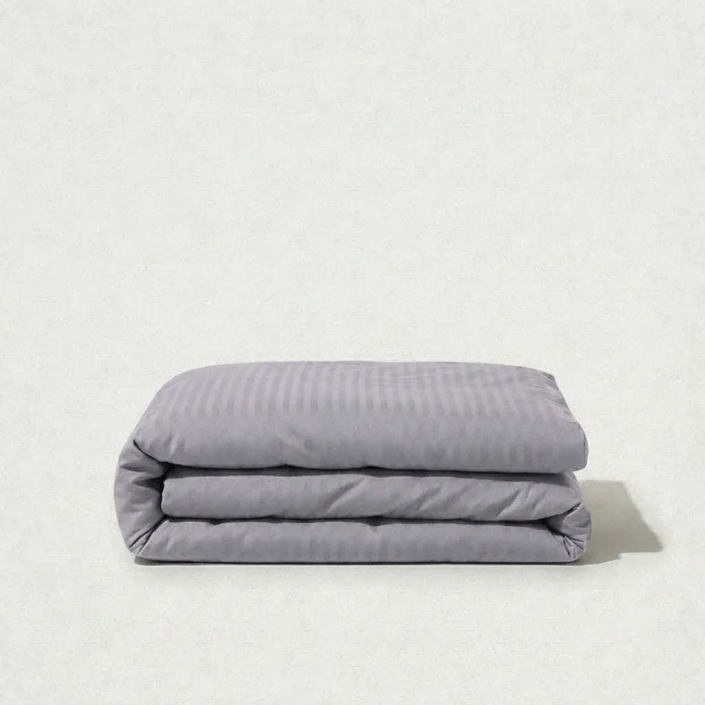 Housse de couette satin de coton premium à rayures élégantes, douce et soyeuse, finition européenne