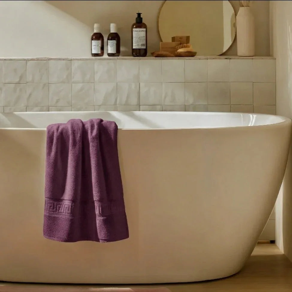 Serviette de bain en coton 100% épaisse et absorbante avec design élégant et durable