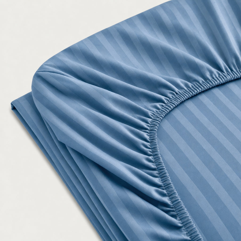 drap-housse satin coton rayures fines soyeux élégant finition raffinée