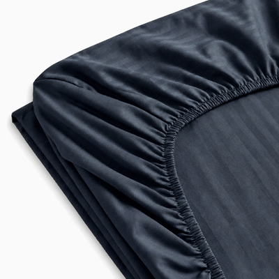 Drap-housse satin de coton rayures Gris Bleuté – Maison Textile