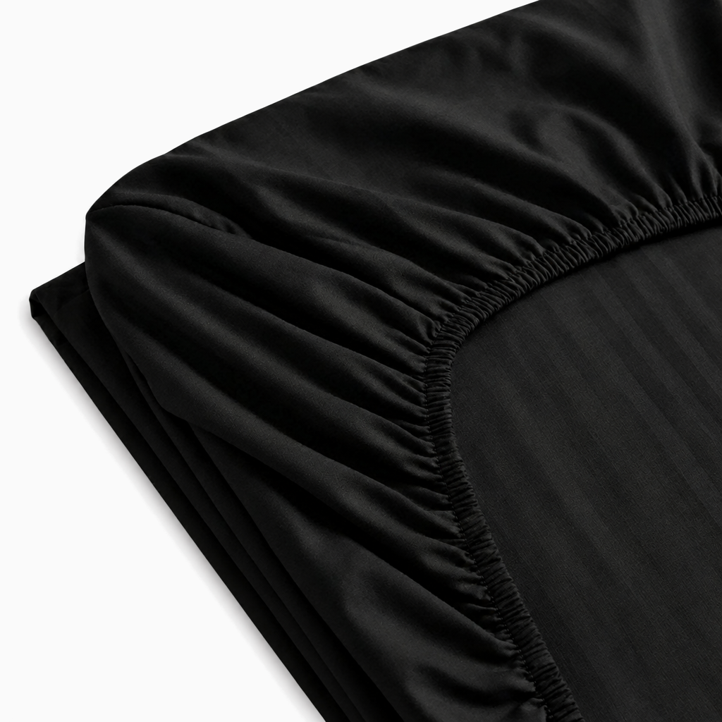 Drap-housse satin de coton rayures Noir Signature – Maison Textile
