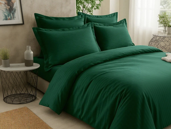 Parure de lit - vert emeraude - satin de coton à rayures soyeux et elégant-MaisonTextile