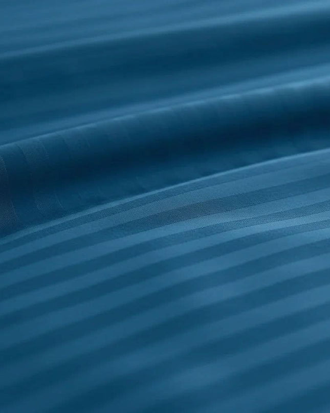 Housse de couette satin de coton - Rayures satinées en Bleu Océan – Linge de lit haut de gamme - MaisonTextile