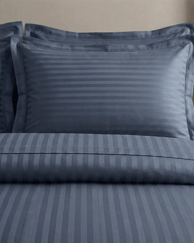 Housse de couette satin de coton - Rayures satinées en Gris Bleuté – Linge de lit haut de gamme - MaisonTextile