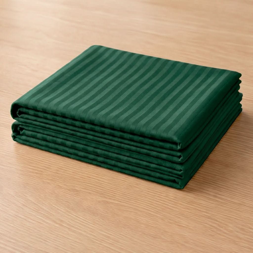 Nappe de Table satin de coton – Rayures Satinées deluxe en Vert Émeraude – - MaisonTextile