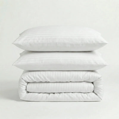 Parure de lit en satin de coton – Rayures satinées en Blanc Neige – Linge de lit haut de gamme - MaisonTextile