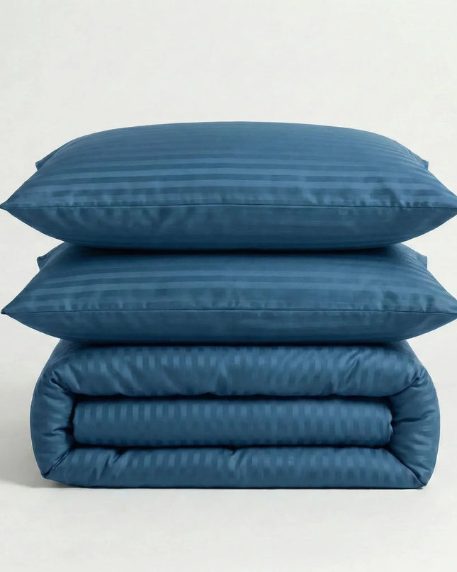 Parure de lit en satin de coton – Rayures satinées en Bleu Océan – Linge de lit haut de gamme - MaisonTextile