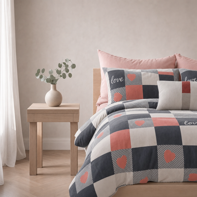 Parure en percale de coton Love City – détail chevet style contemporain
