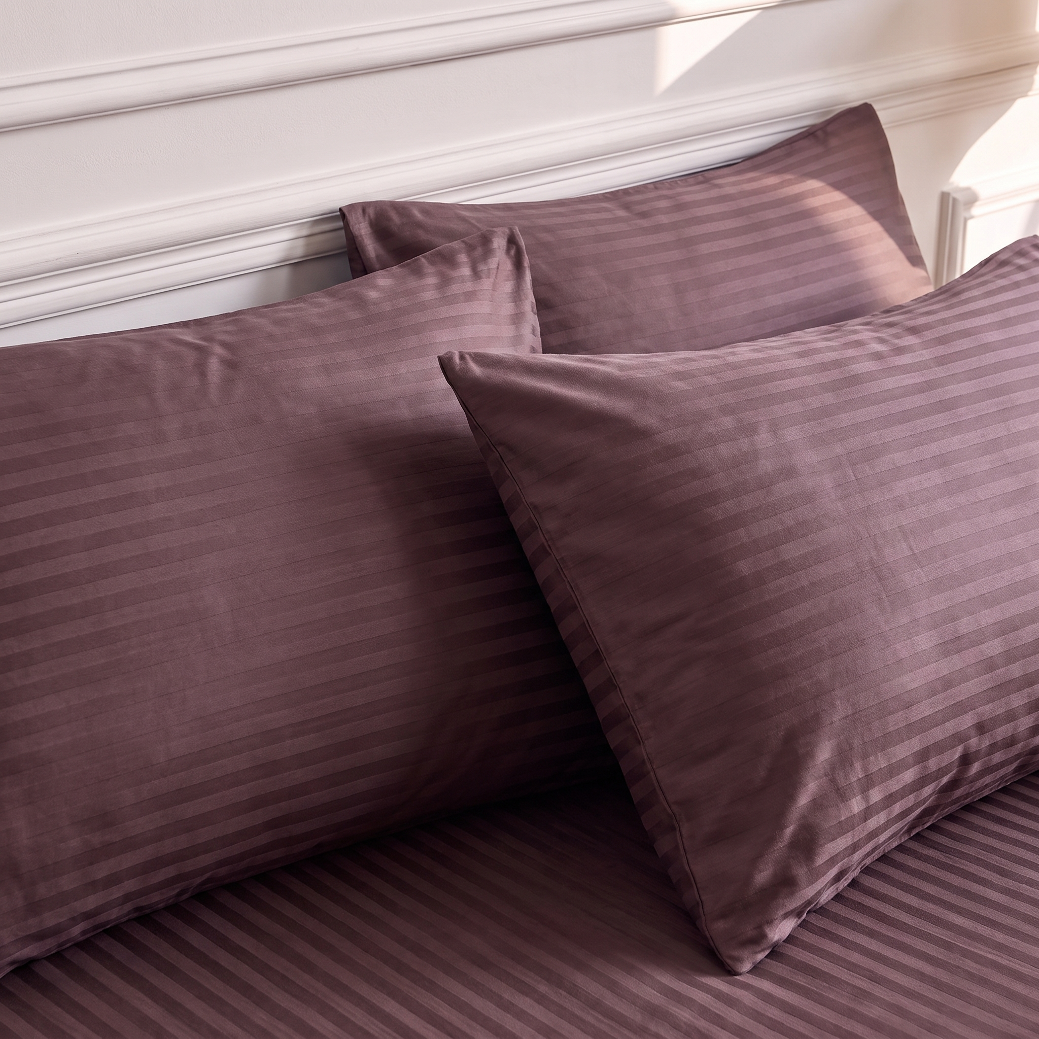 Taies d’oreiller en satin de coton rayées, élégantes et douces, finition soyeuse premium