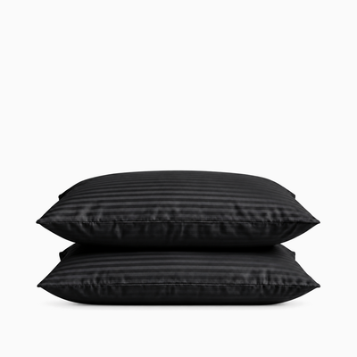 Taies d’oreiller satin de coton rayures Noir Signature – Maison Textile